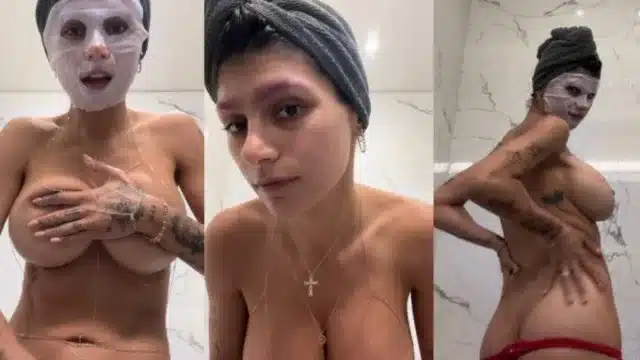 Mia Khalifa – Face Mask Nipslip
